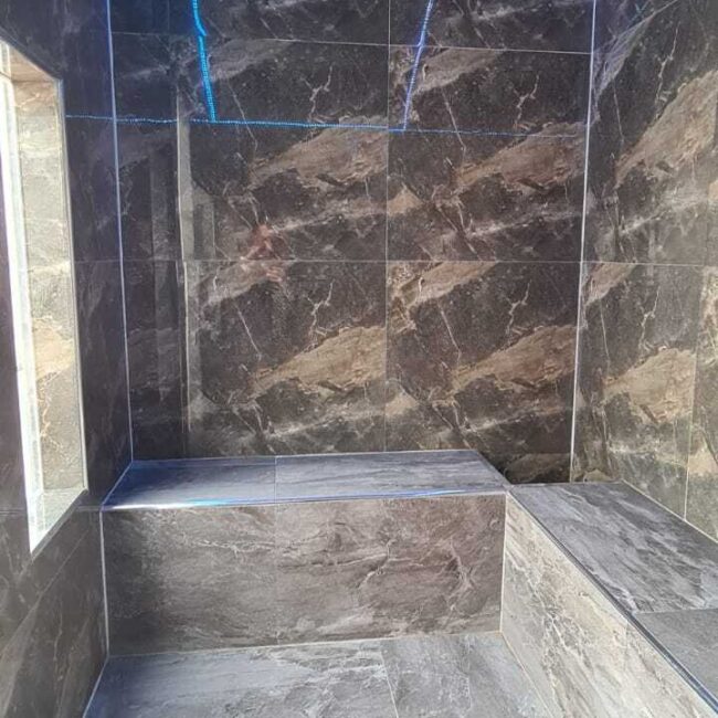 Penthouse Goldener 07